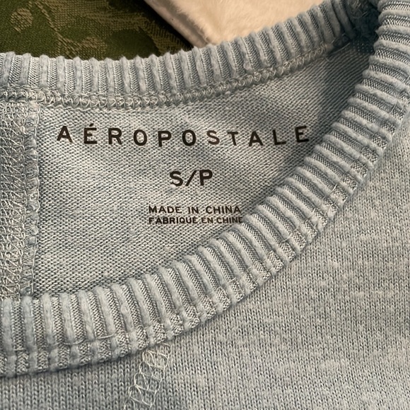 *FREE add-on with minimum $25 purchase* Aeropostale size S Cozy Soft Shirt - Picture 3 of 5
